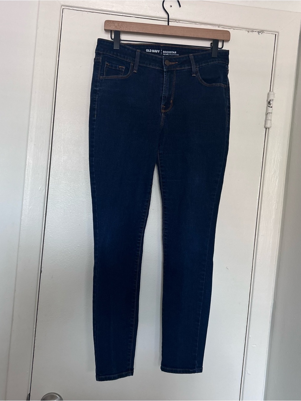 Old Navy Rockstar Mid-Rise Dark Wash Jean